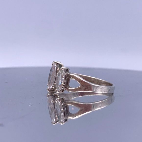 Vintage Sterling Silver Three-Stone Ring - Marquise Cut Cubic Zirconia - Picture 8 of 10